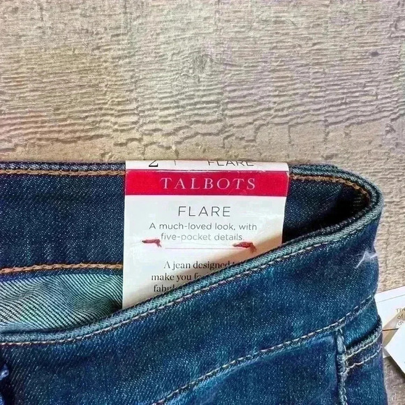 Talbots Dark Wash 5 Pocket Flare Jeans size 2 - Picture 4 of 6